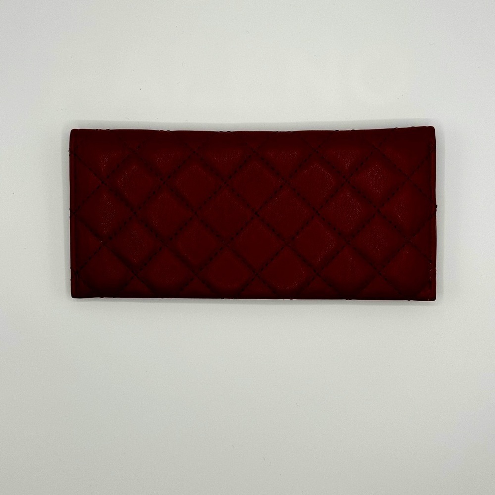 Elegant Wine Badgley Mischka Quilted Women's Vegan Leather Wallet NIP - Picture 2 of 2